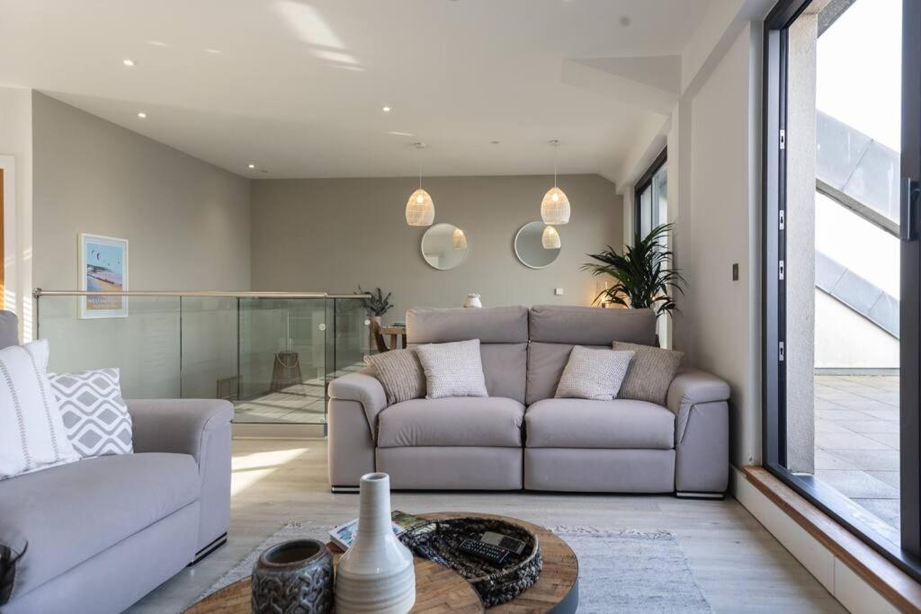 Apartment 25 ~ Nassu Court Вествард-Го Екстер'єр фото
